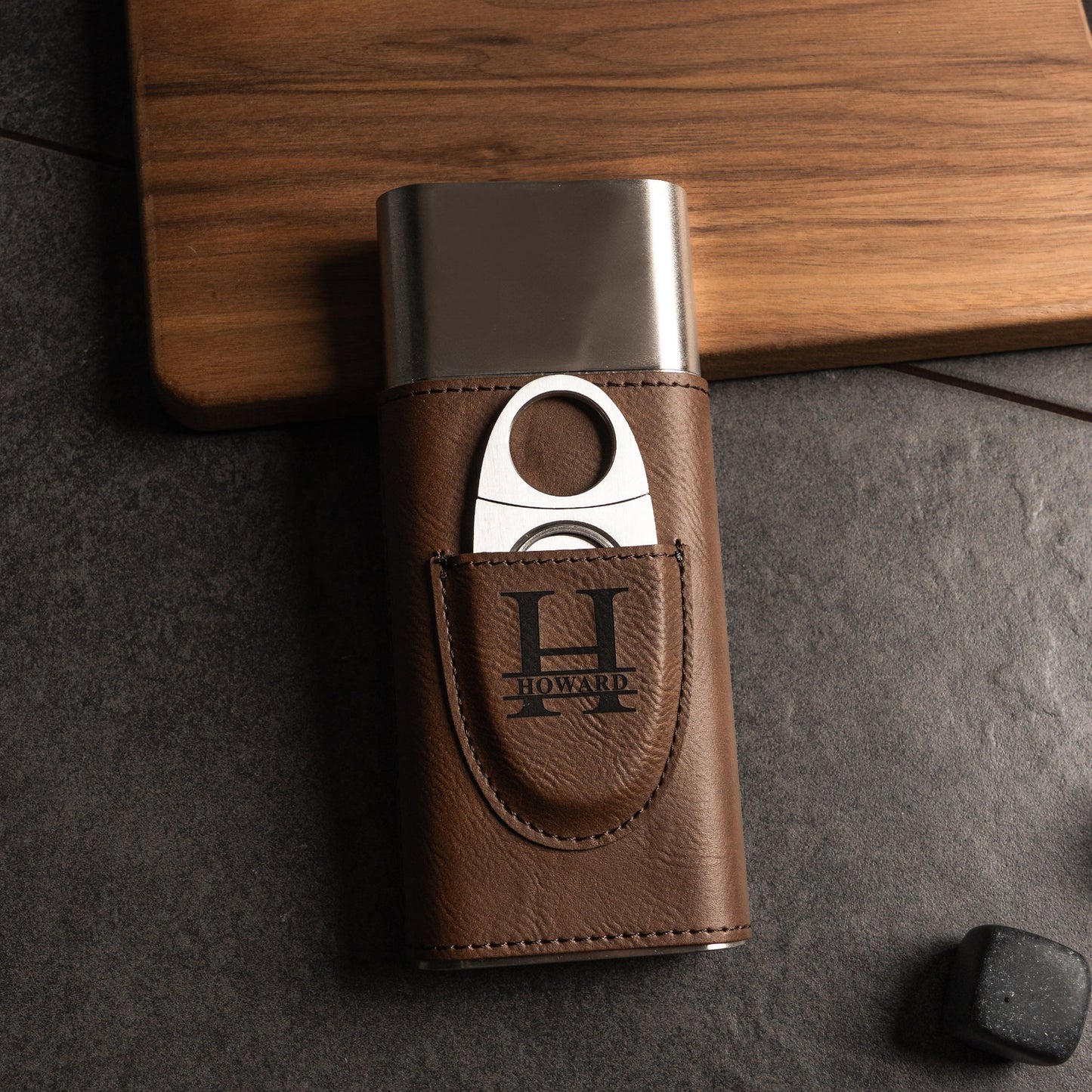 Customized Brown Cigar Holder