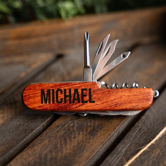 Customized Wood Pocket Knives