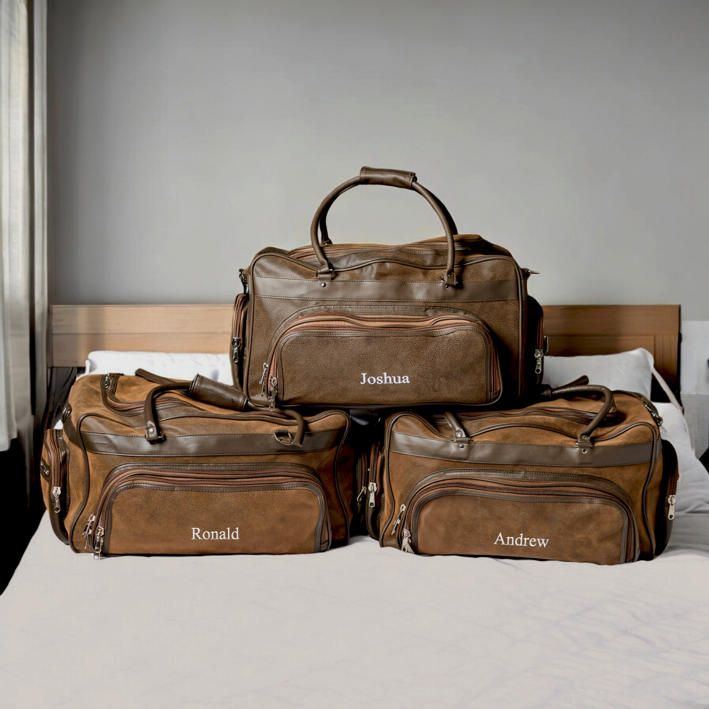 Set of 5 Leather Weekender Duffle Bags - Groomsmen Gift