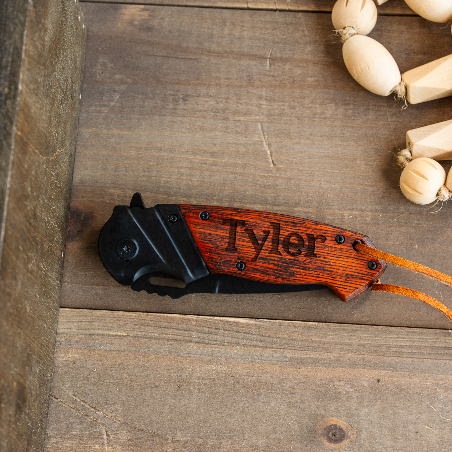 Customized Red Handle Knife with Gift Box