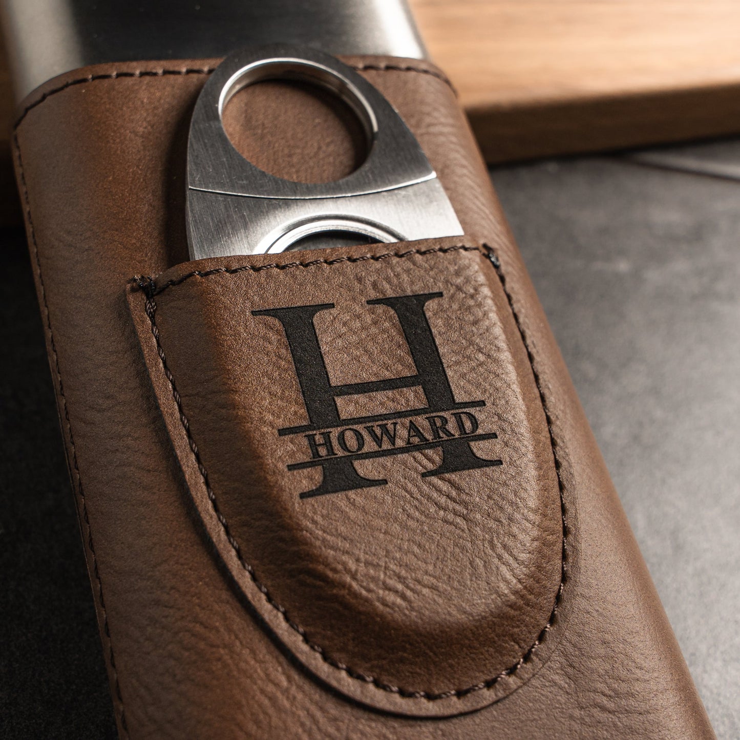 Customized Brown Cigar Holder