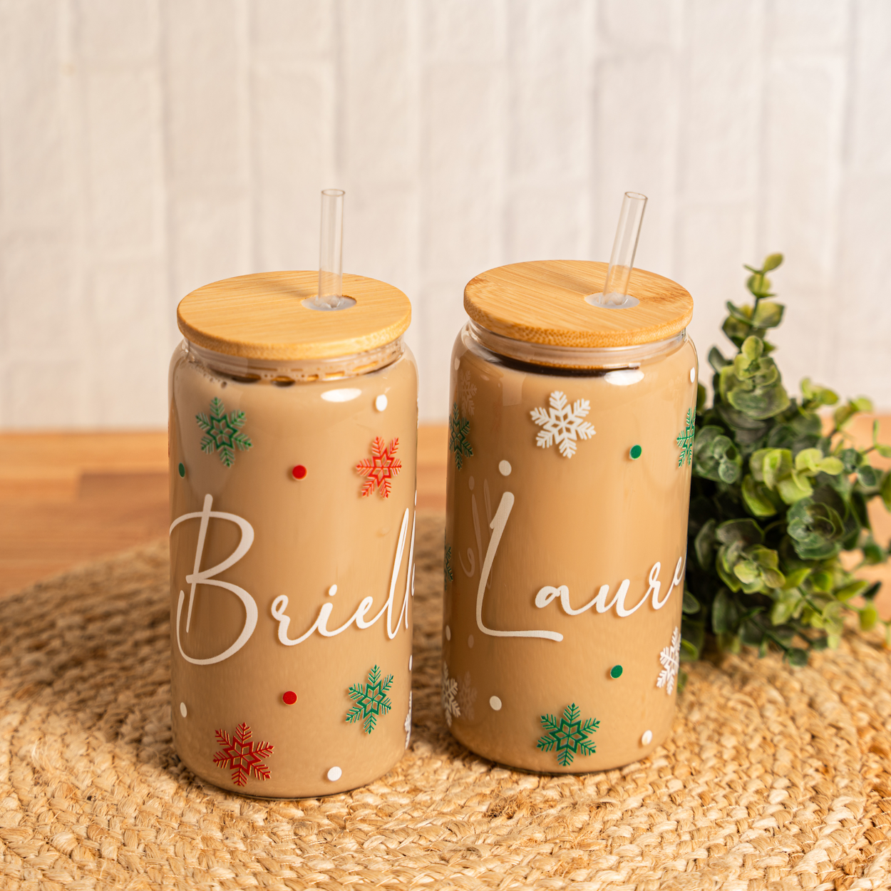 Customized Snowflake Glass Cans