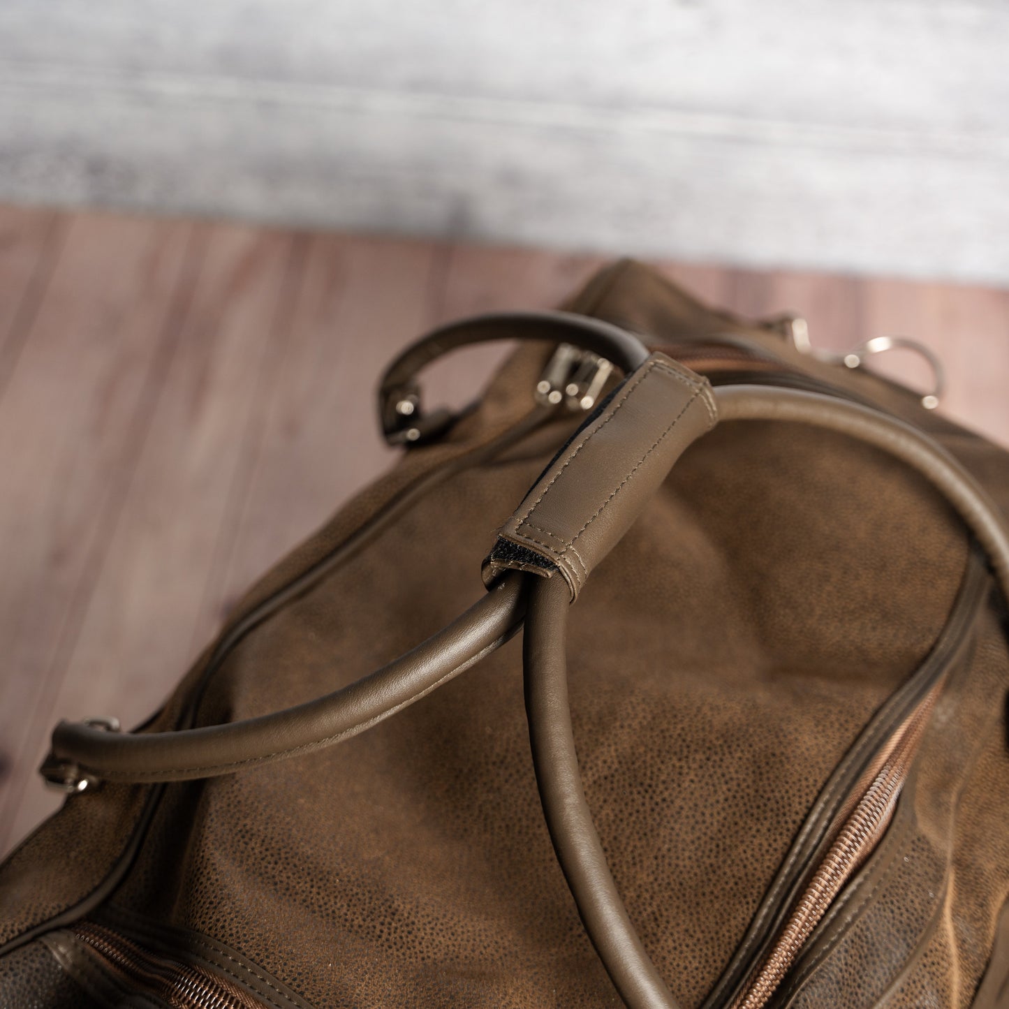 Set of 5 Leather Weekender Duffle Bags - Groomsmen Gift