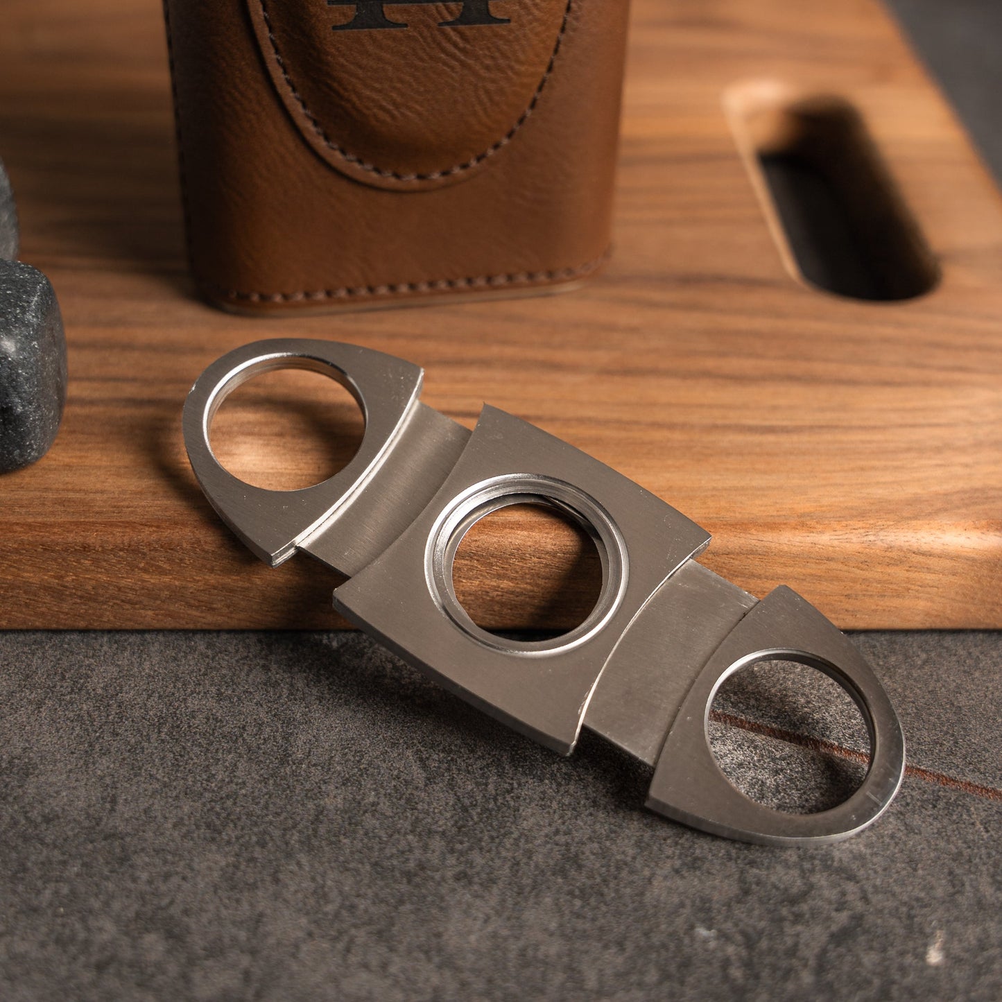 Customized Brown Cigar Holder
