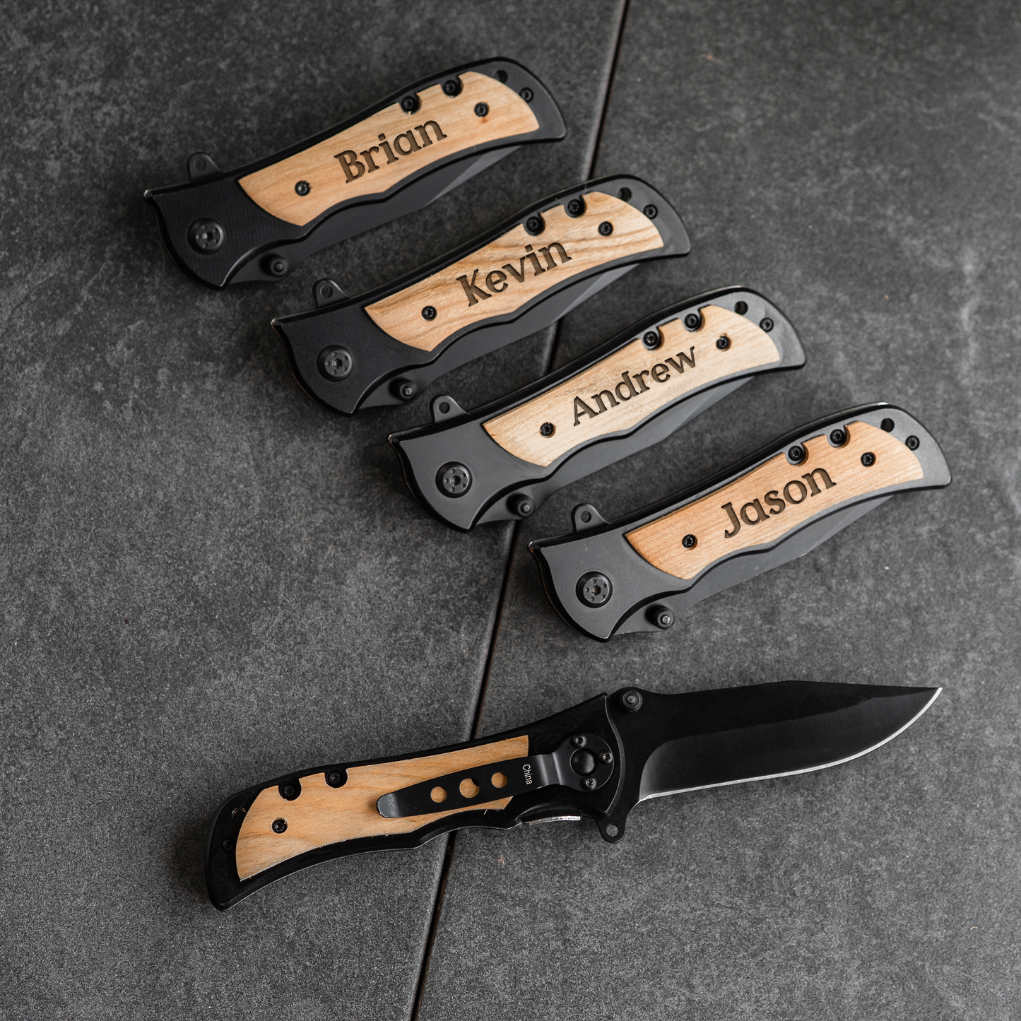 Customized Groomsmen Set of 5 Black Metal Knives
