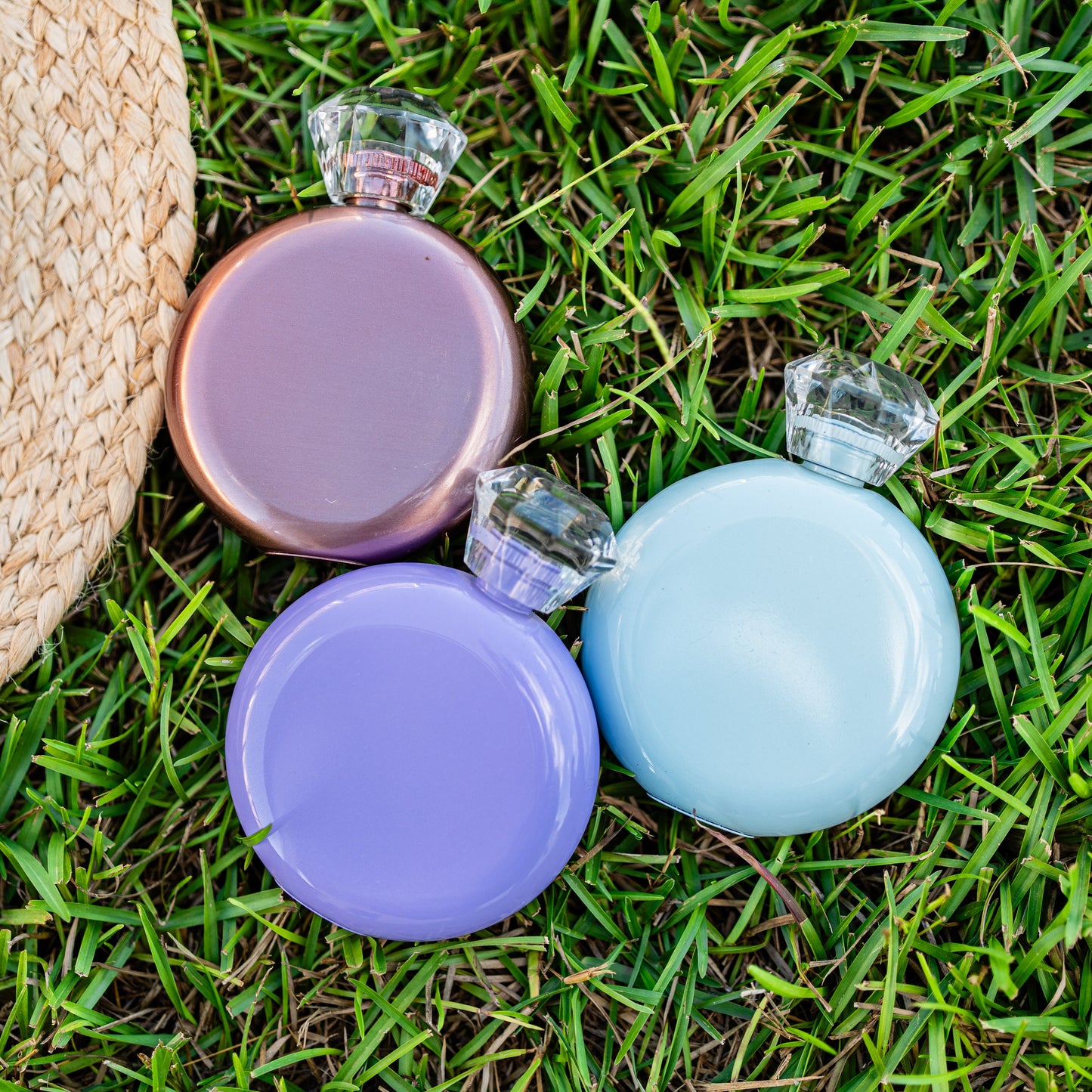 Customized Birth Flower Glam Flask - Vertical Name